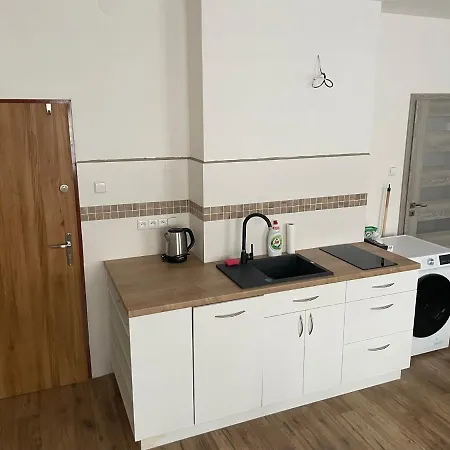 Apartman Nad Bazilikou 1 Apartment Trebic Exterior photo